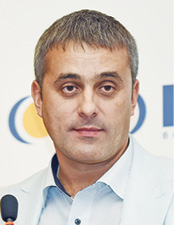 Олег Гнатенко